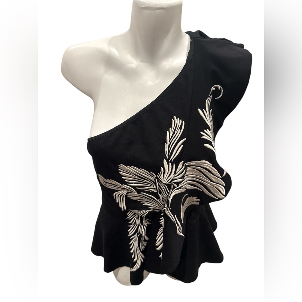 Express One-Shoulder Peplum Top‎ - Picture 2 of 4